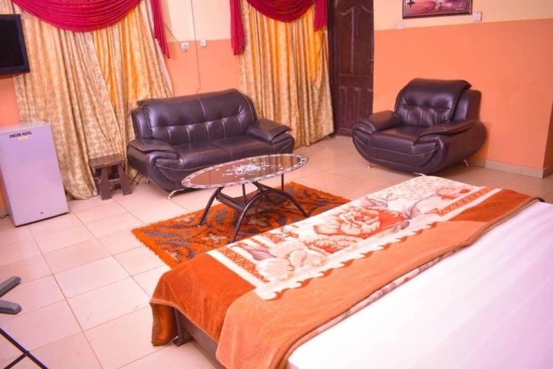 DOUBLE CLASSIC QUEEN BED