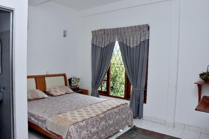 Hotel Hill View image