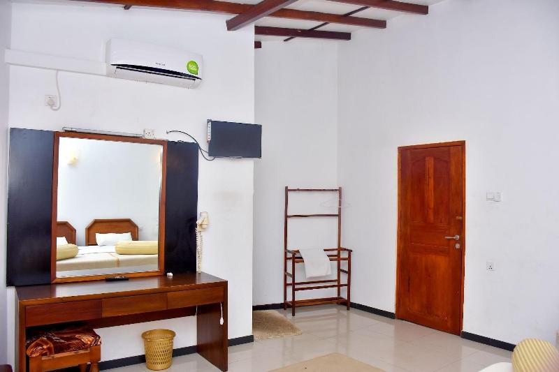 Hotel Hill View image