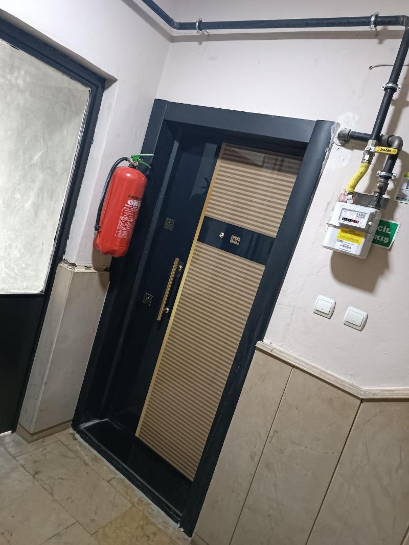 Kule Apart image