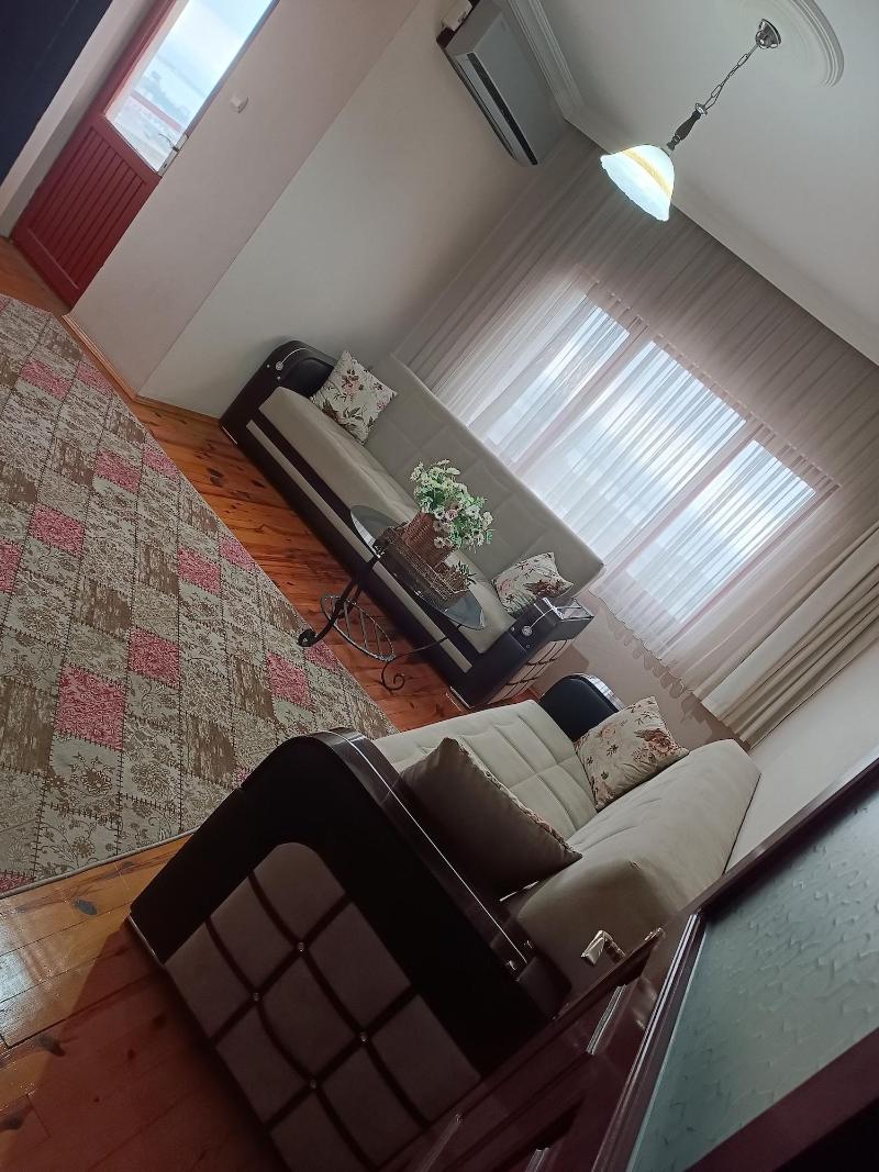 Kule Apart image