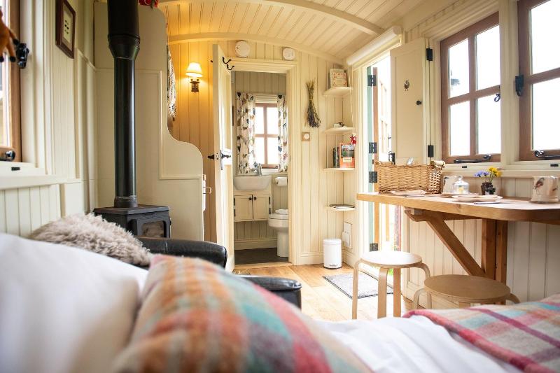 Morndyke Shepherds' Huts image