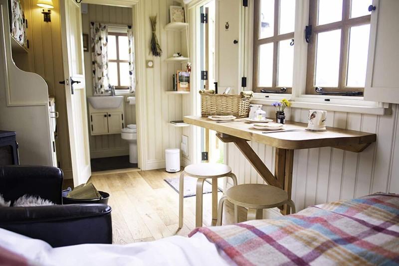Morndyke Shepherds' Huts image