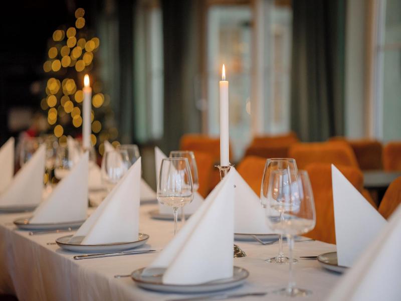 Storebaug Hotell & Kro image