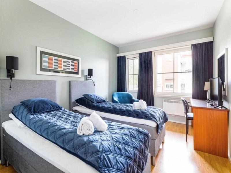 Storebaug Hotell & Kro image