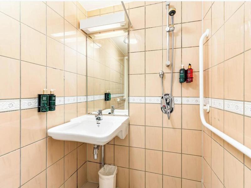 Storebaug Hotell & Kro image