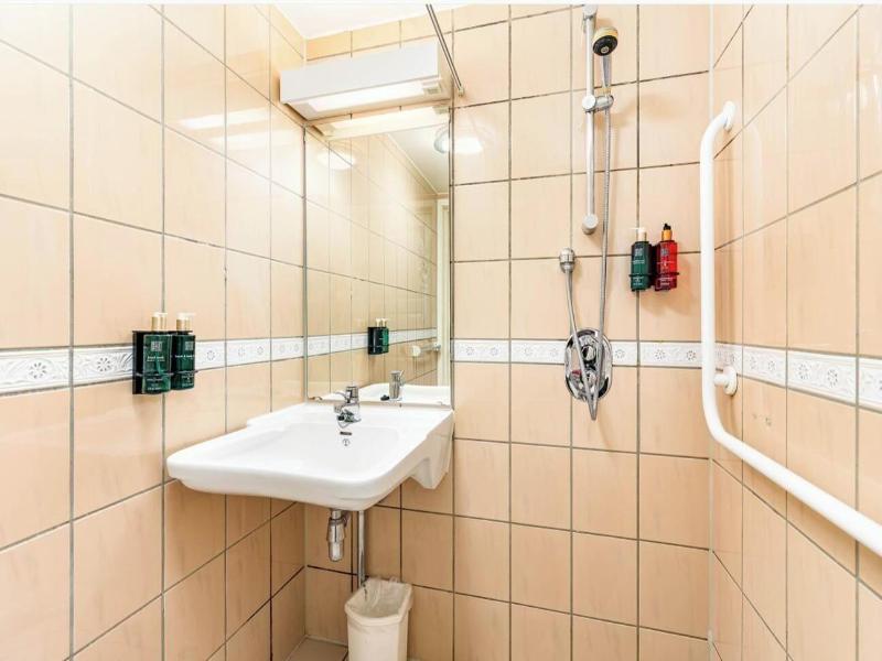 Storebaug Hotell & Kro image