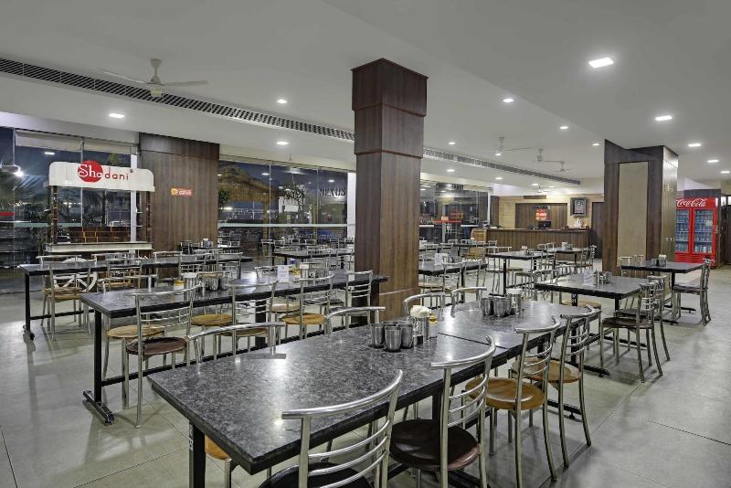 Hotel Highway King Behror Neemrana — view