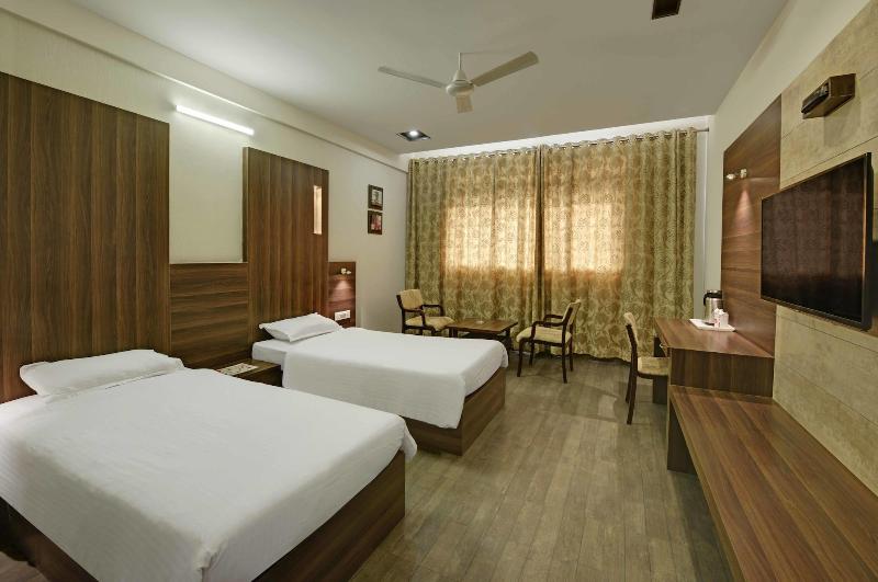 Hotel Highway King Behror Neemrana 4