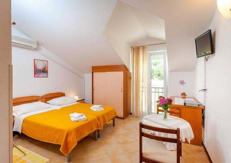 Guest House Davor Tomas image