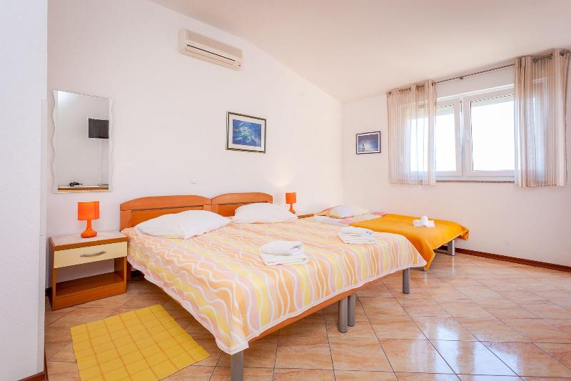 Guest House Davor Tomas image