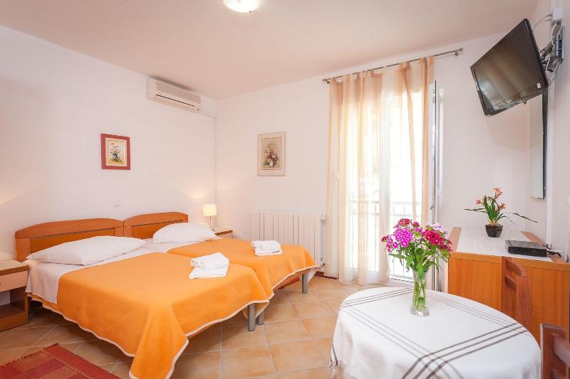 Guest House Davor Tomas image
