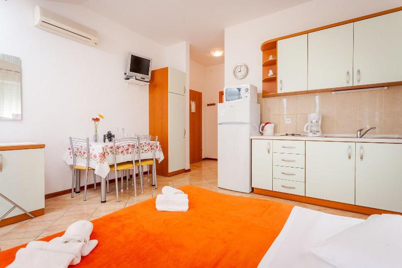 Guest House Davor Tomas image