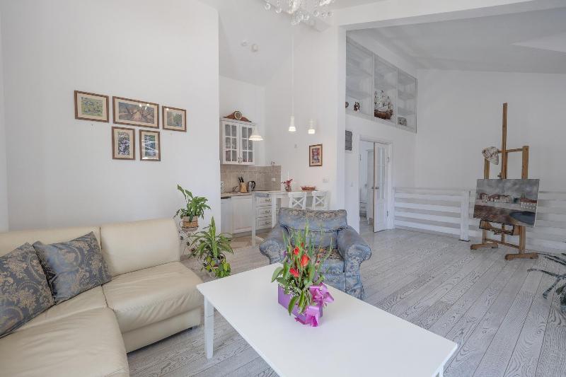 Marinero Apartments image