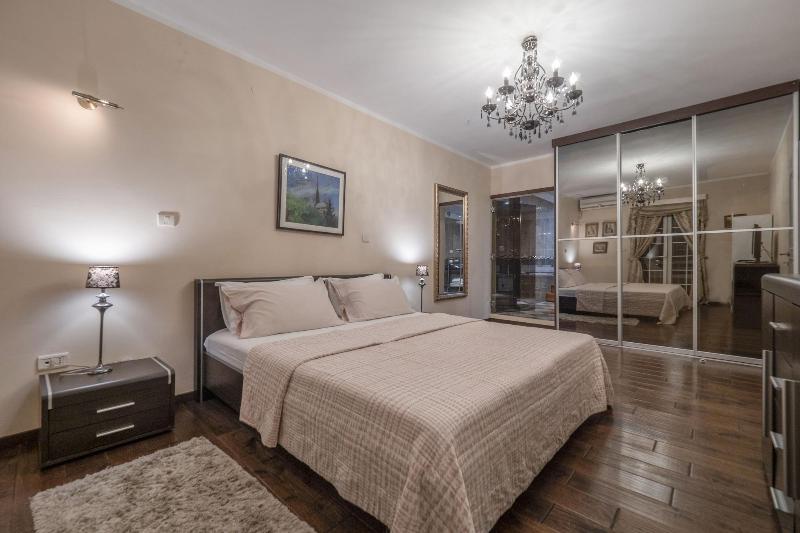 Marinero Apartments image