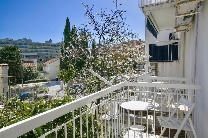 Marinero Apartments image