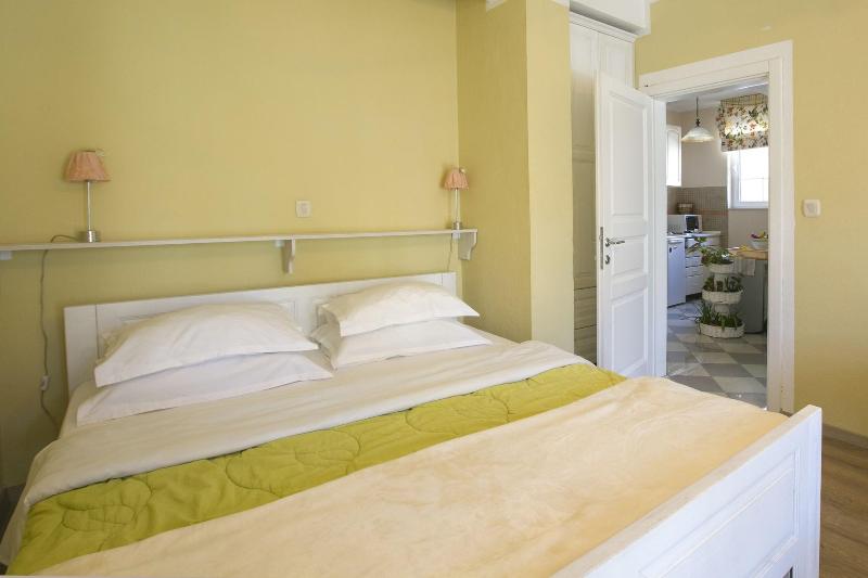 Marinero Apartments image