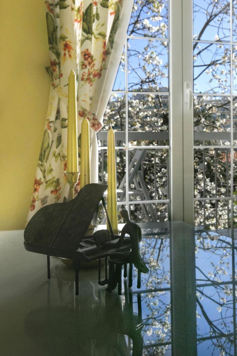Marinero Apartments image