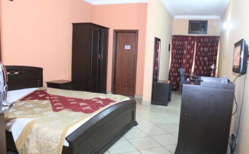 Golf Prince Hotel image