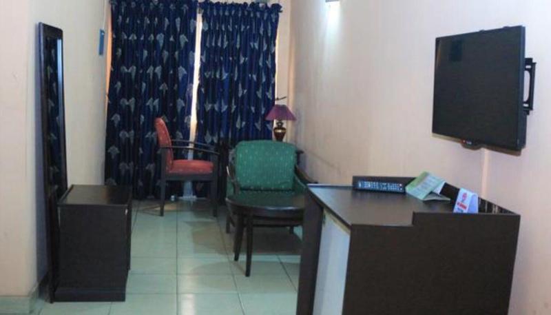Golf Prince Hotel image