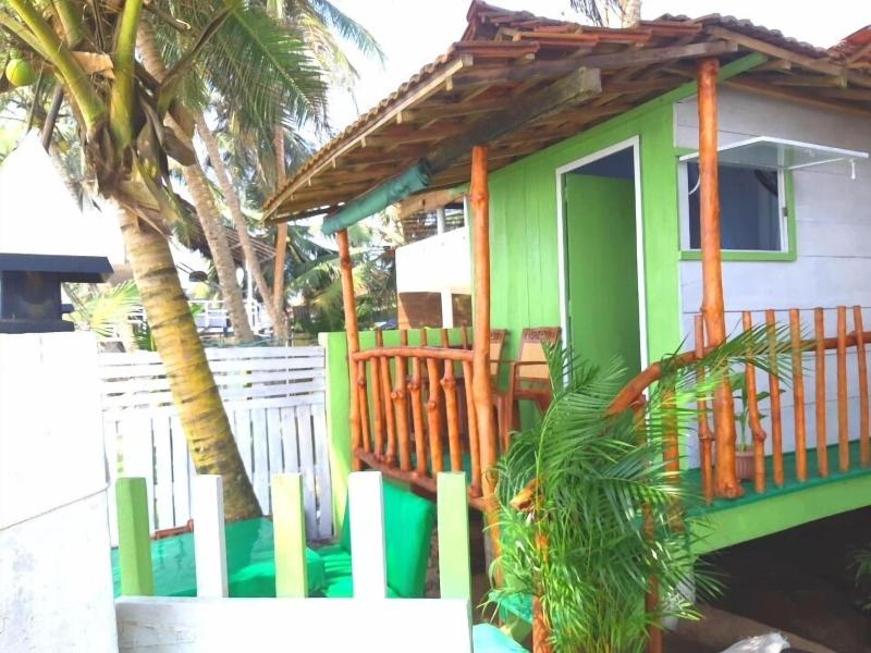 Luna Beach Home & Cabanas - Hostel — photo 3