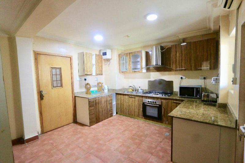 Droptop Suites image