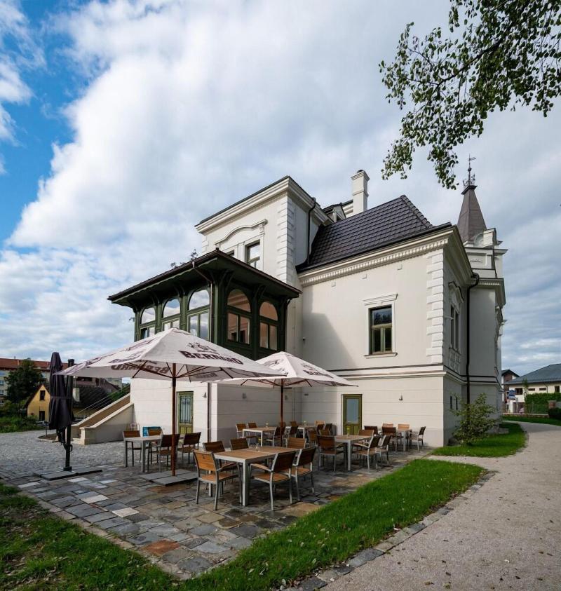 Villa Rosenaw image