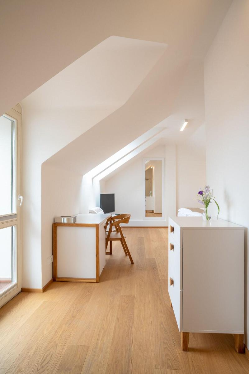 Villa Rosenaw image