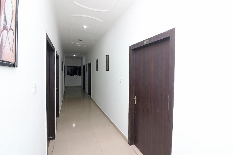 24199 Hotel Ojus Tower image