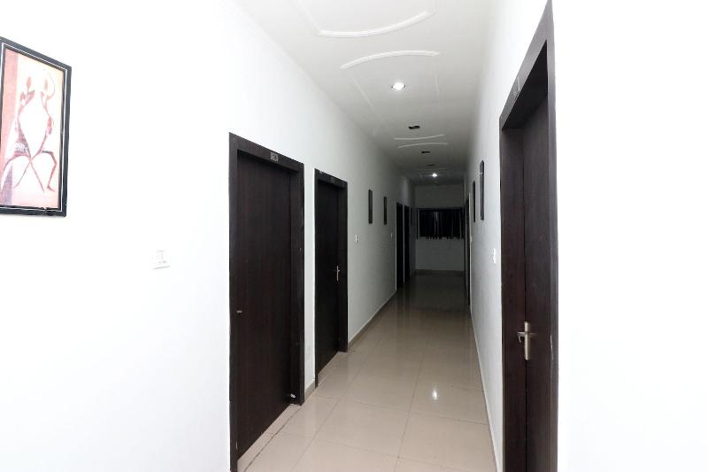 24199 Hotel Ojus Tower image