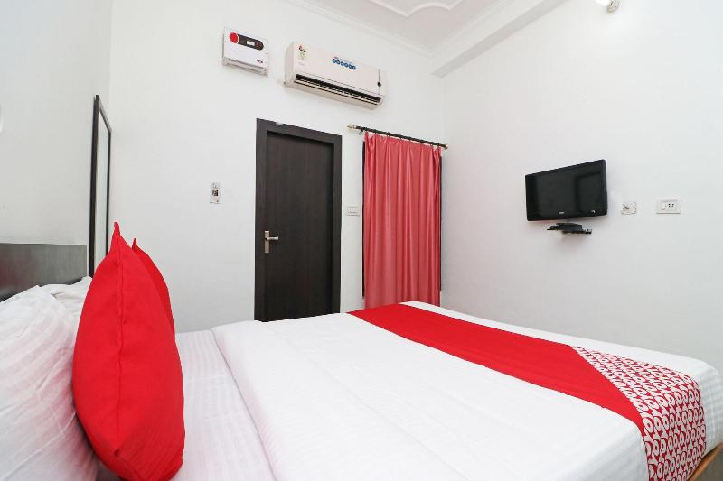 24199 Hotel Ojus Tower image