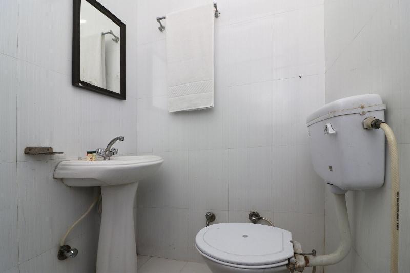24199 Hotel Ojus Tower image