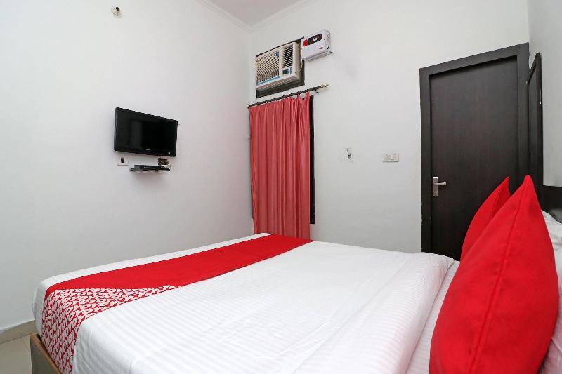 24199 Hotel Ojus Tower image