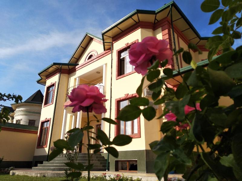 Chinor Garden Hotel image