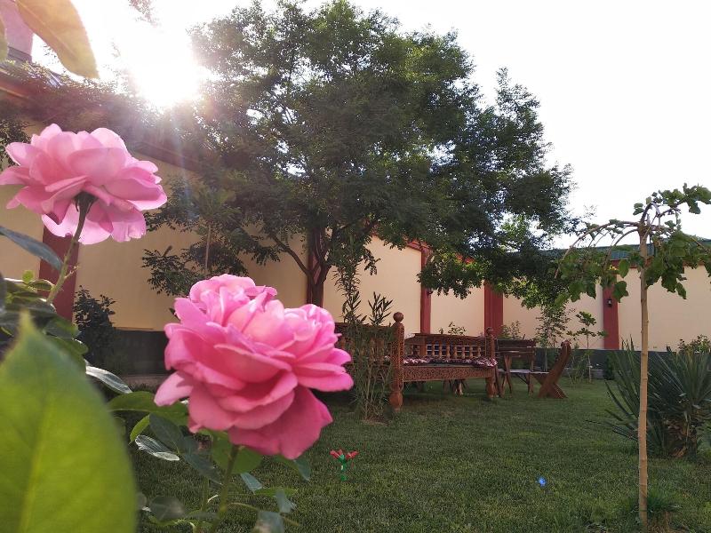 Chinor Garden Hotel image