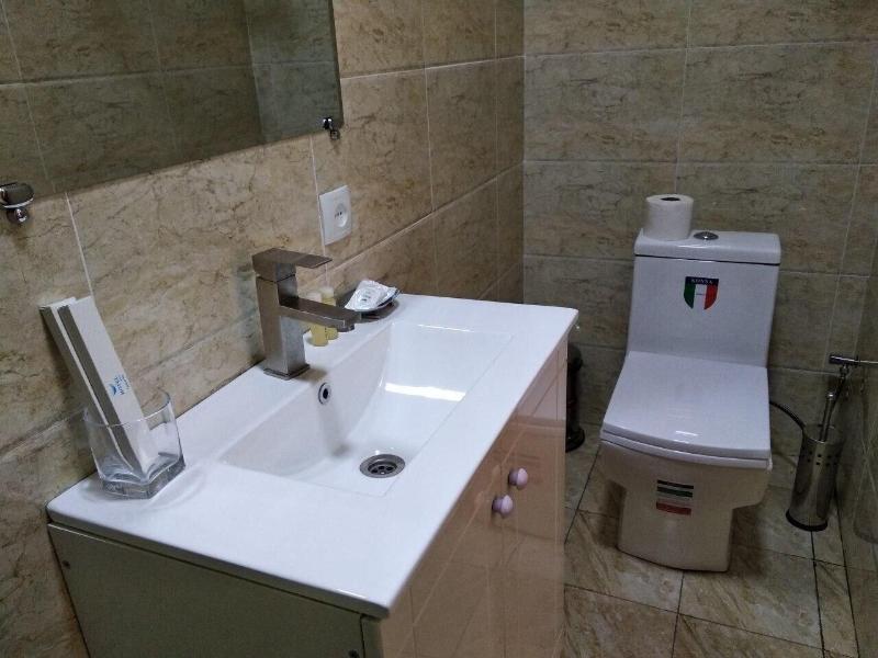 Chinor Garden Hotel image