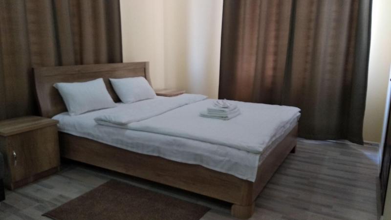 Chinor Garden Hotel image