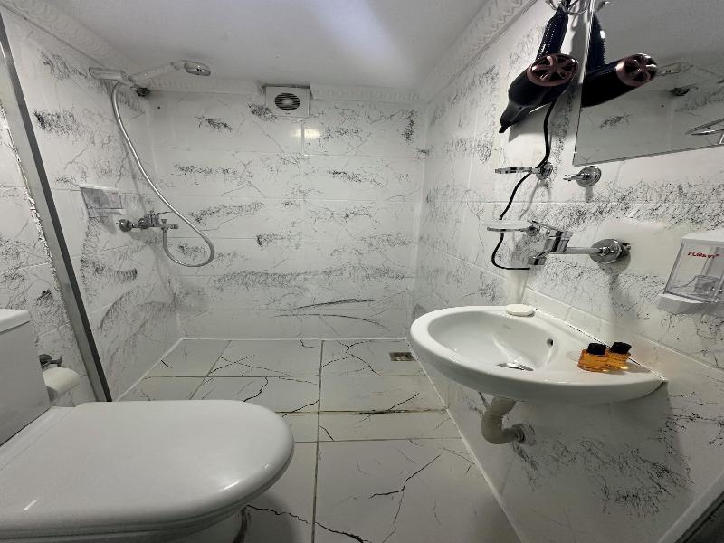 Ada Apartment image