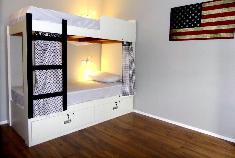 Visa Hostel image