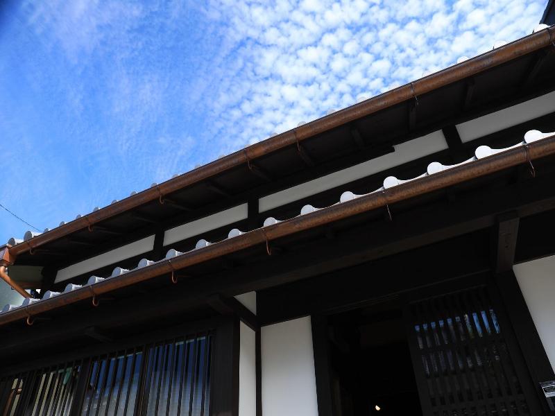 Traditional Japanese Apartment Tonari image