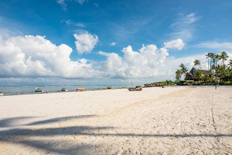 Ahg Dreams Bay Boutique Hotel image
