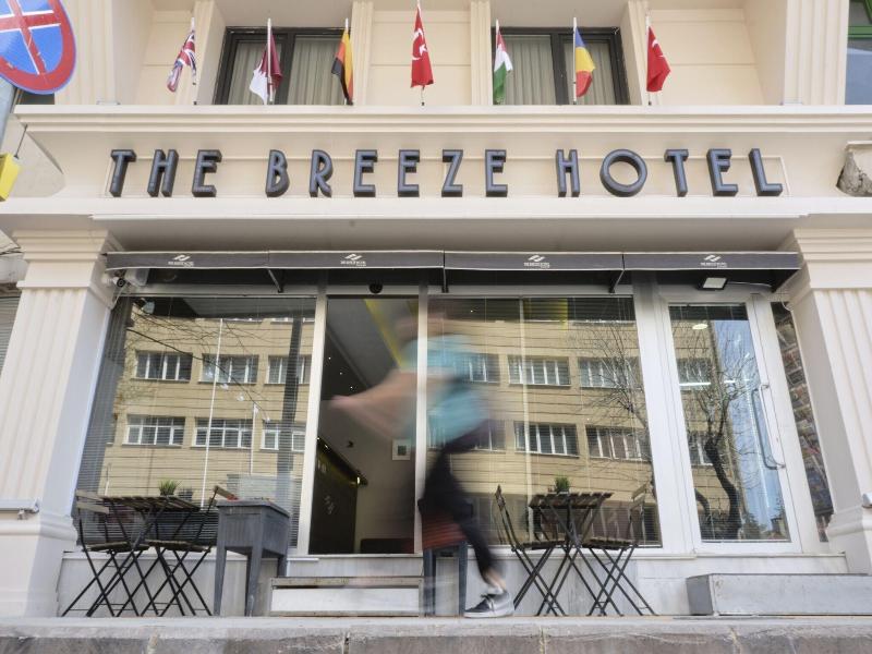 The Breeze Hotel