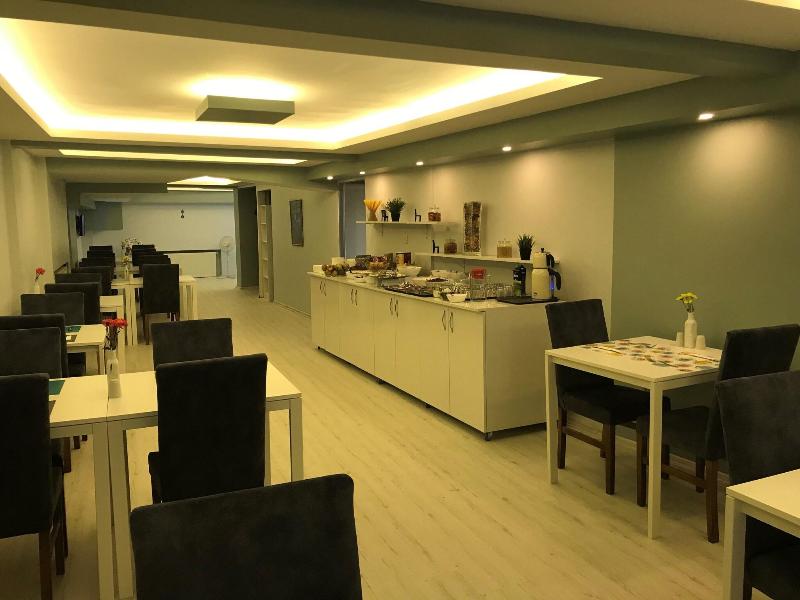 The Breeze Hotel