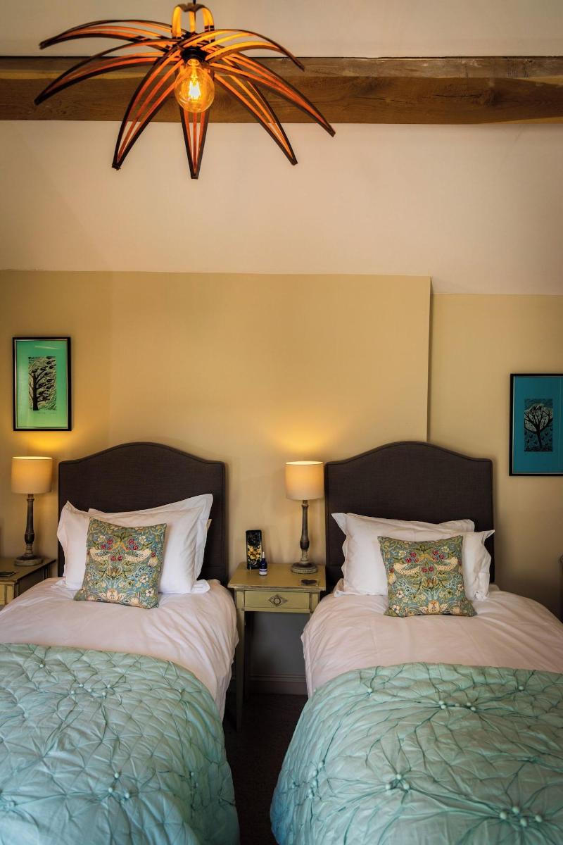 The Room In The Garden image