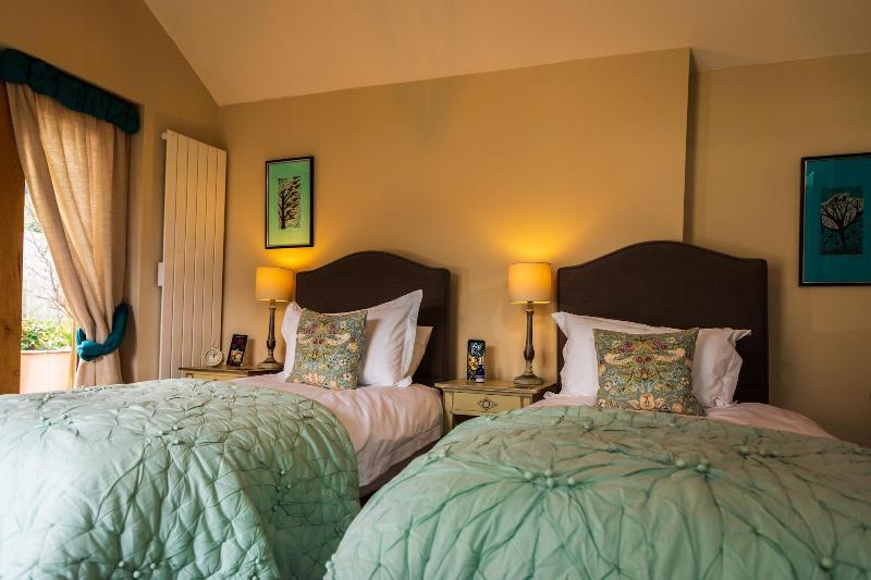 The Room In The Garden image