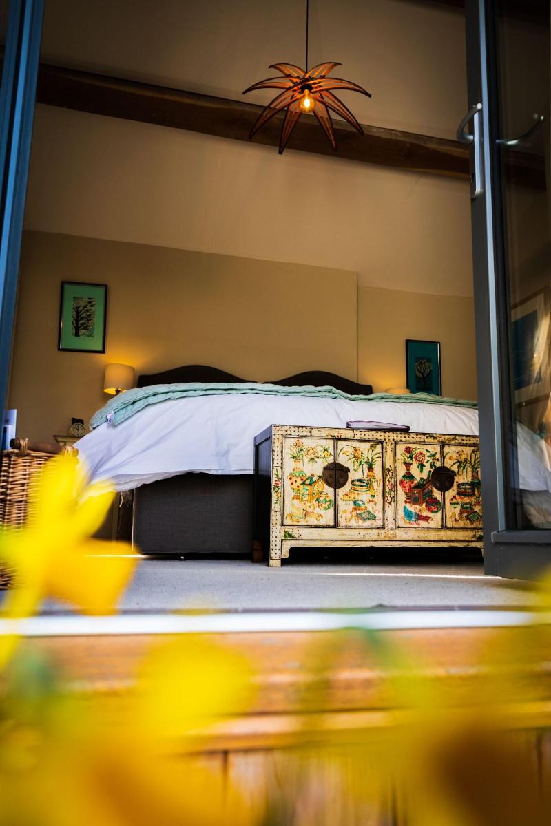 The Room In The Garden image