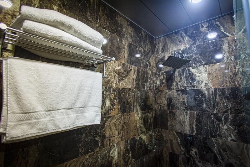 Bn Hotel image