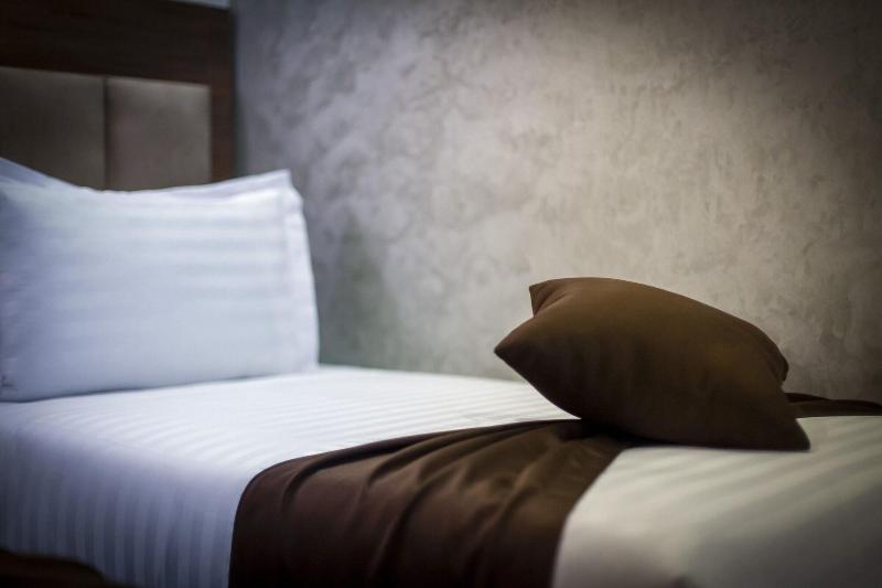 Bn Hotel image