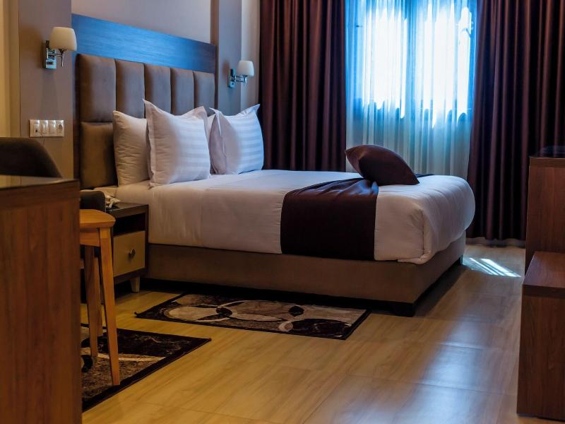 Bn Hotel image