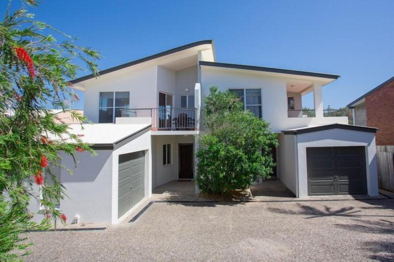 Allamanda Sands - 23 Oriole Avenue — photo 2